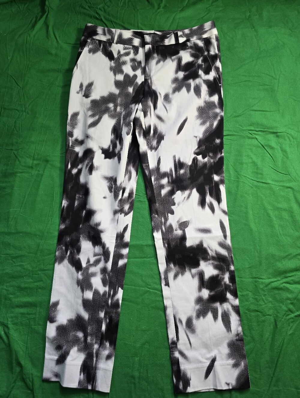 Banana Republic Ryan Black White Abstract Floral Print Trouser Pants Size 4